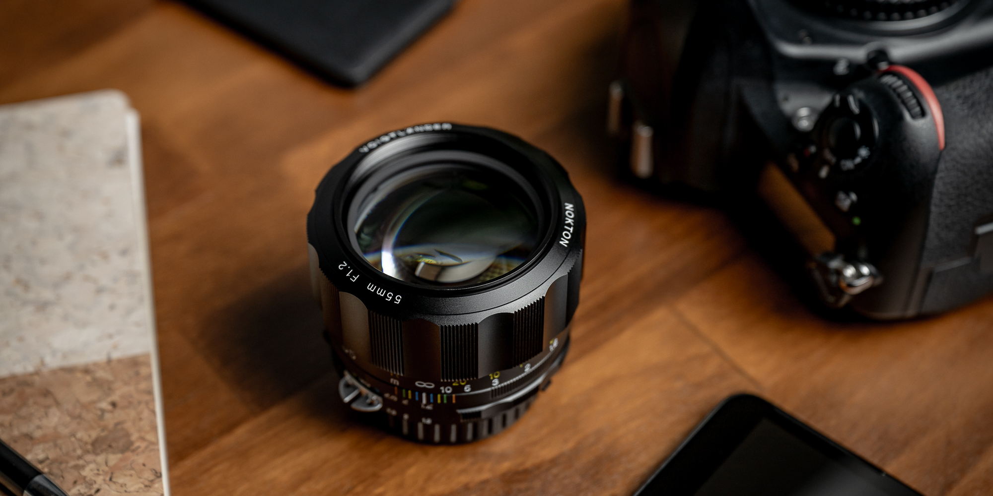 Obiektyw Voigtlander Nokton SL IIs 55 mm f/1,2 do Nikon F - Wyrafinowana konstrukcja optyczna